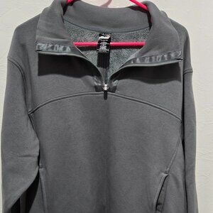 ScubaKnit Quarter Zip Pullover, NWOT, Size L